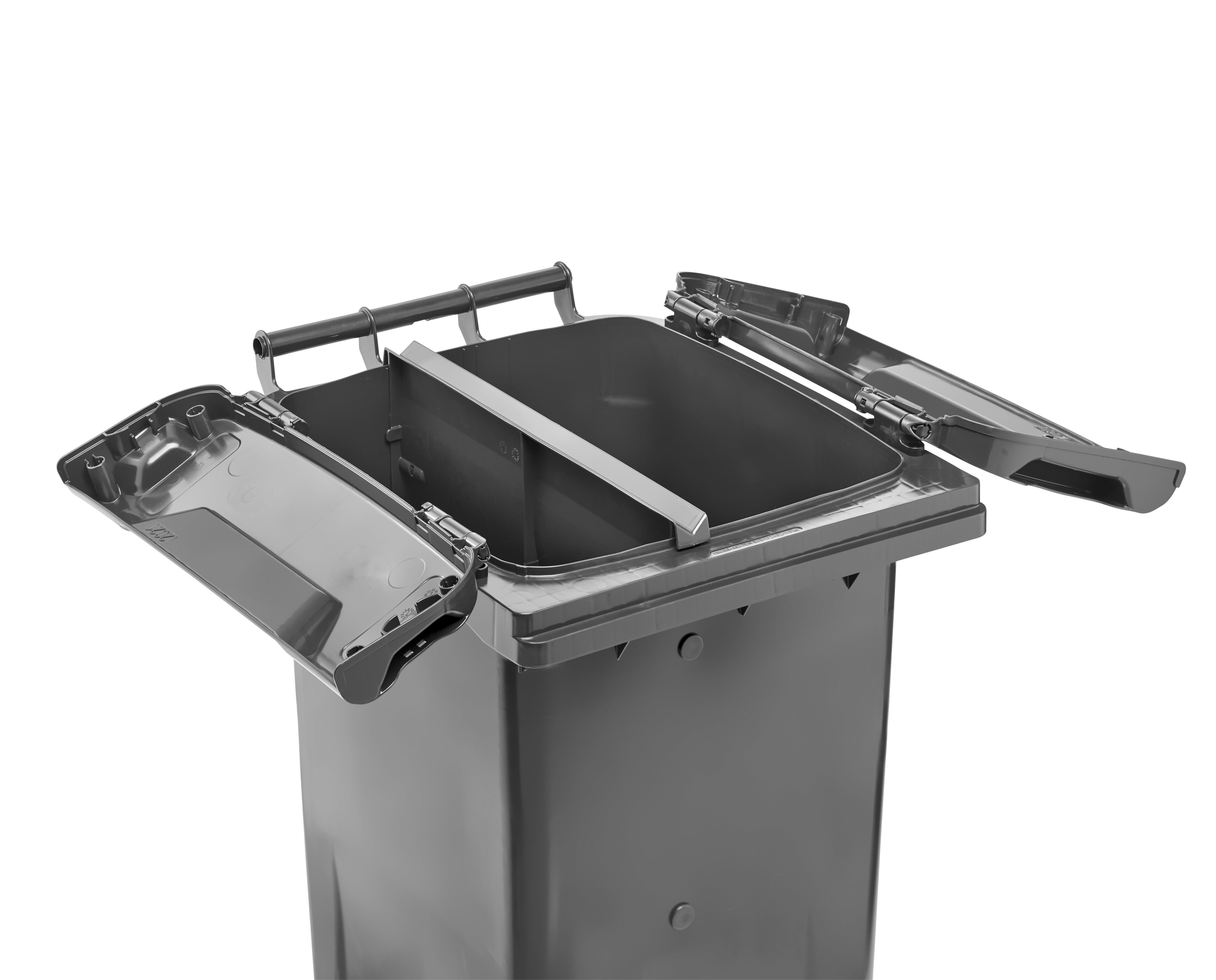 Saloon Lid opened Saloon Lid opened